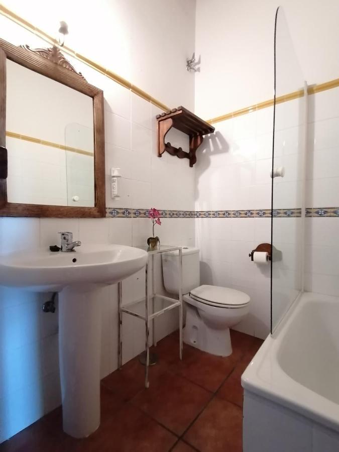 La Posada De Horcajuelo Horcajuelo de la Sierra Luaran gambar