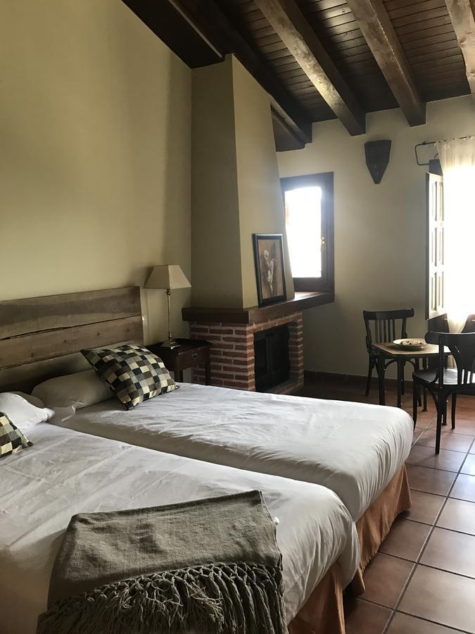 La Posada De Horcajuelo Horcajuelo de la Sierra Luaran gambar
